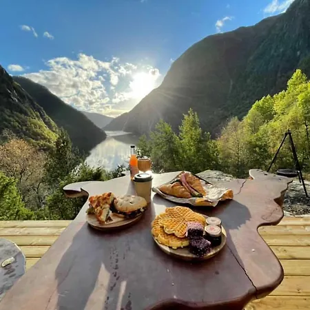 Akrafjorden Glamping Fjæra
