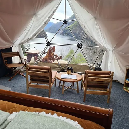 Akrafjorden Glamping Luksustelt